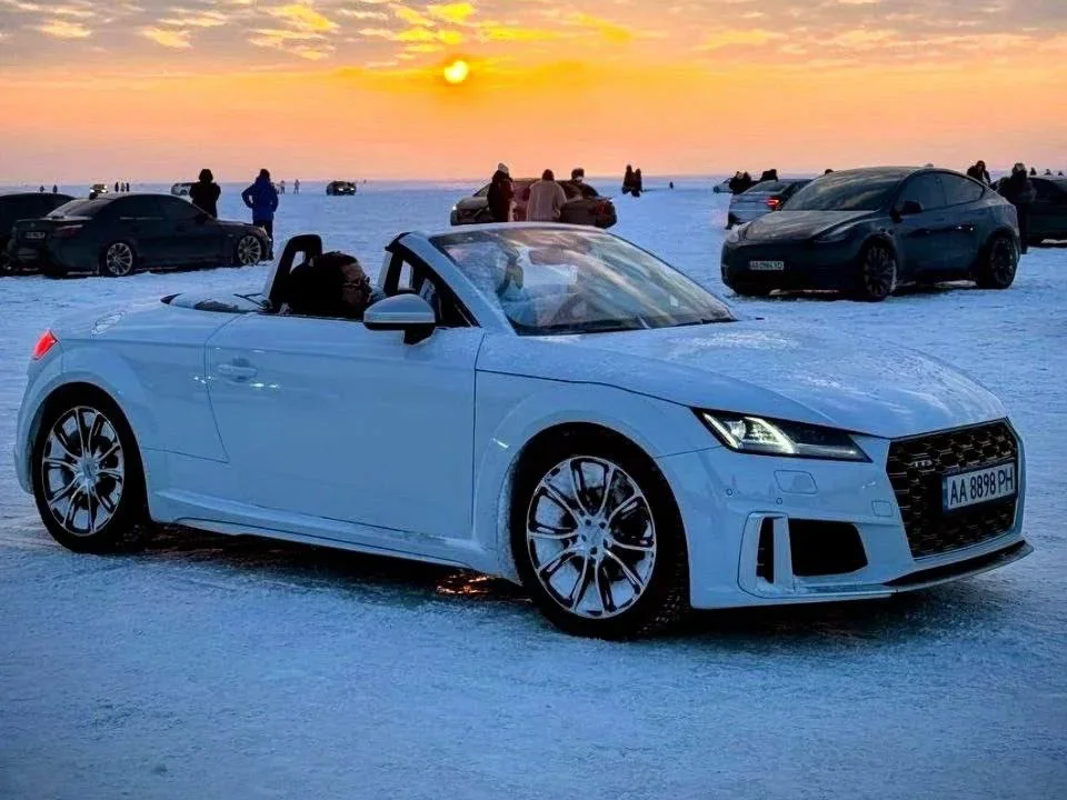 Зображення 5 з 8